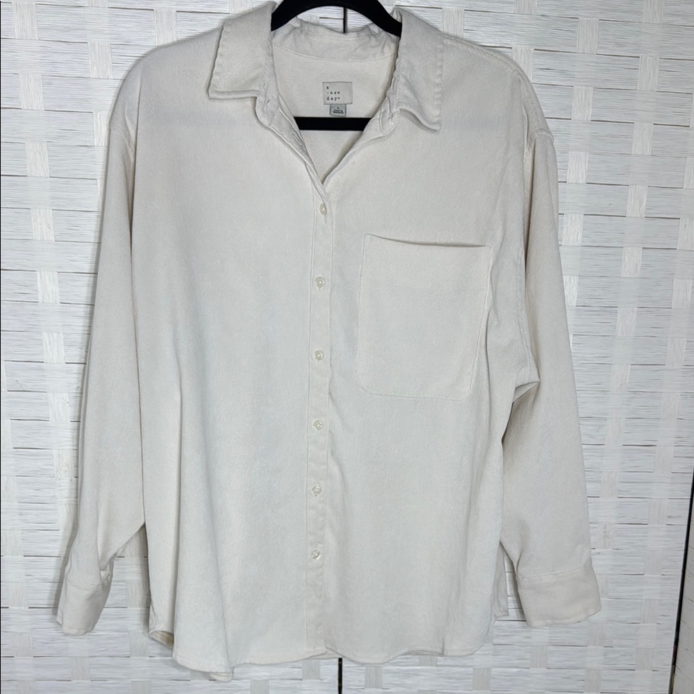 A New Day Cream‎ Corduroy Button Down Long Sleeve Shirt w/1 Front Pocket Size L